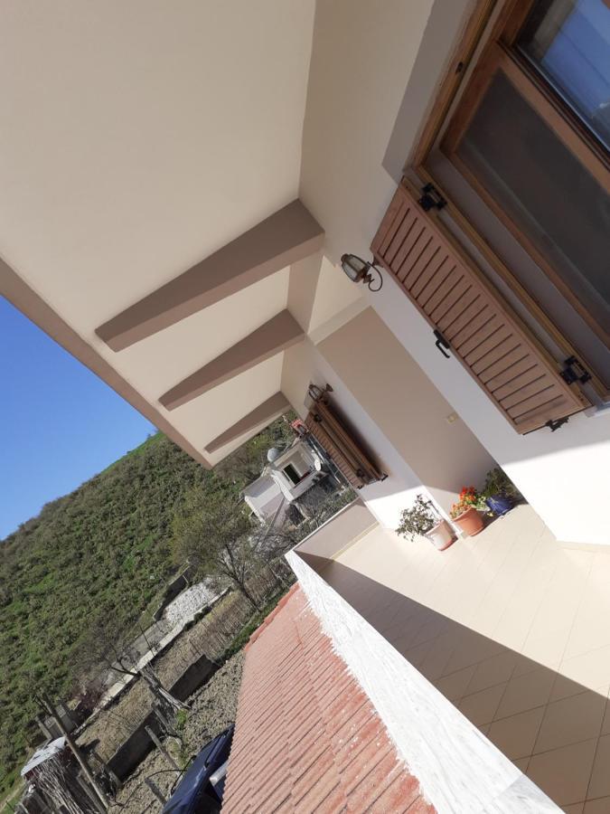 Kanushi House Gjirokaster Luaran gambar